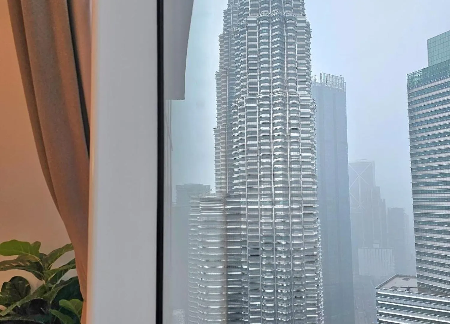 Sky Suites Klcc 쿠알라룸푸르 말레이시아