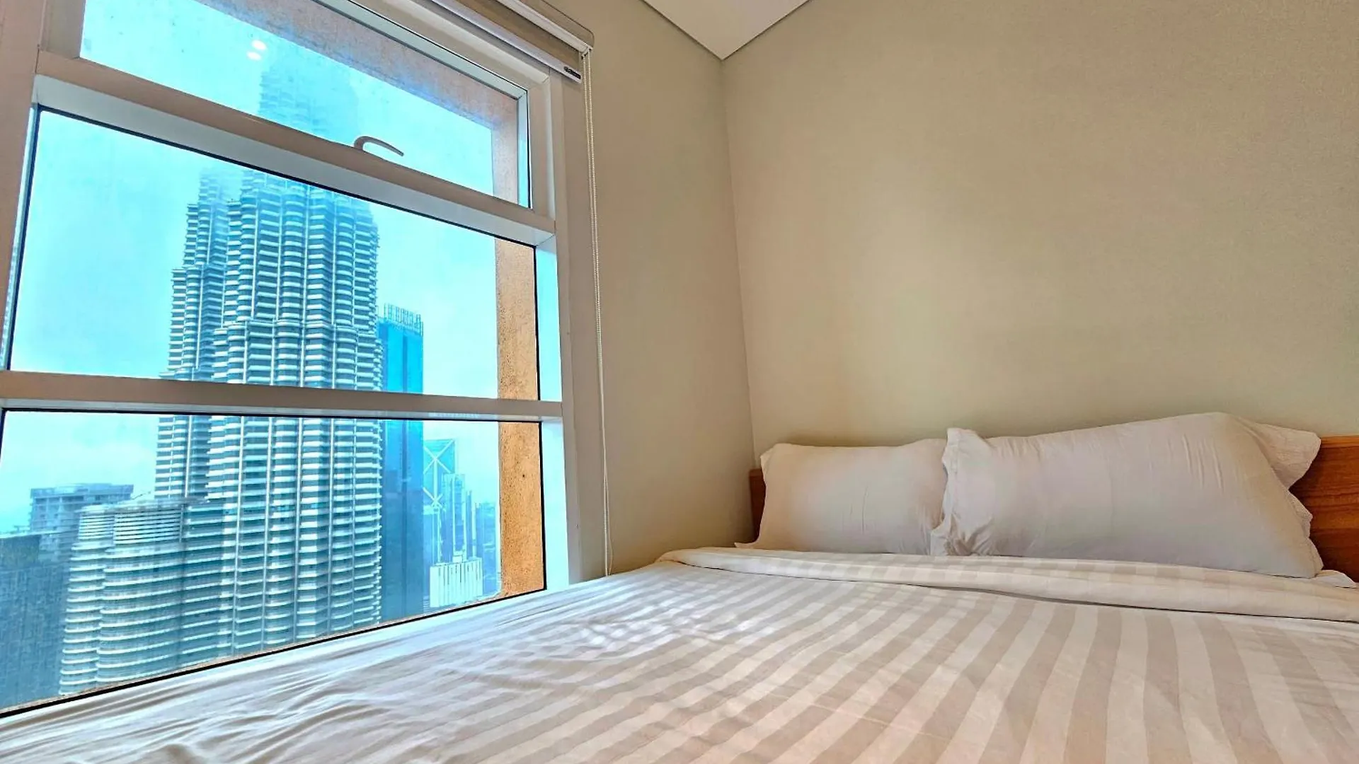 Sky Suites Klcc 쿠알라룸푸르 0*,  말레이시아